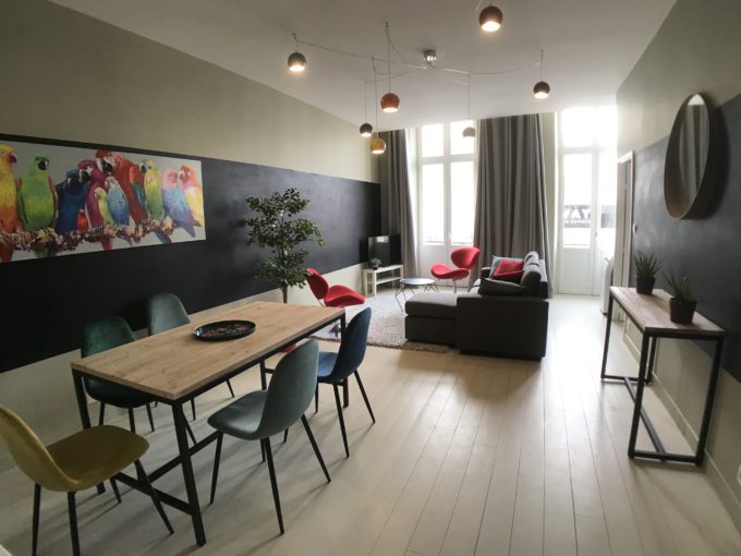 BORDEAUX – APPARTEMENT – meublé – 3 pièces – 67m2