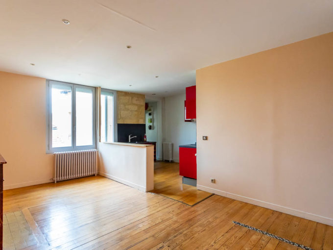 SAINT MICHEL, 3 pièces -appartement non meublé – de 68 m²