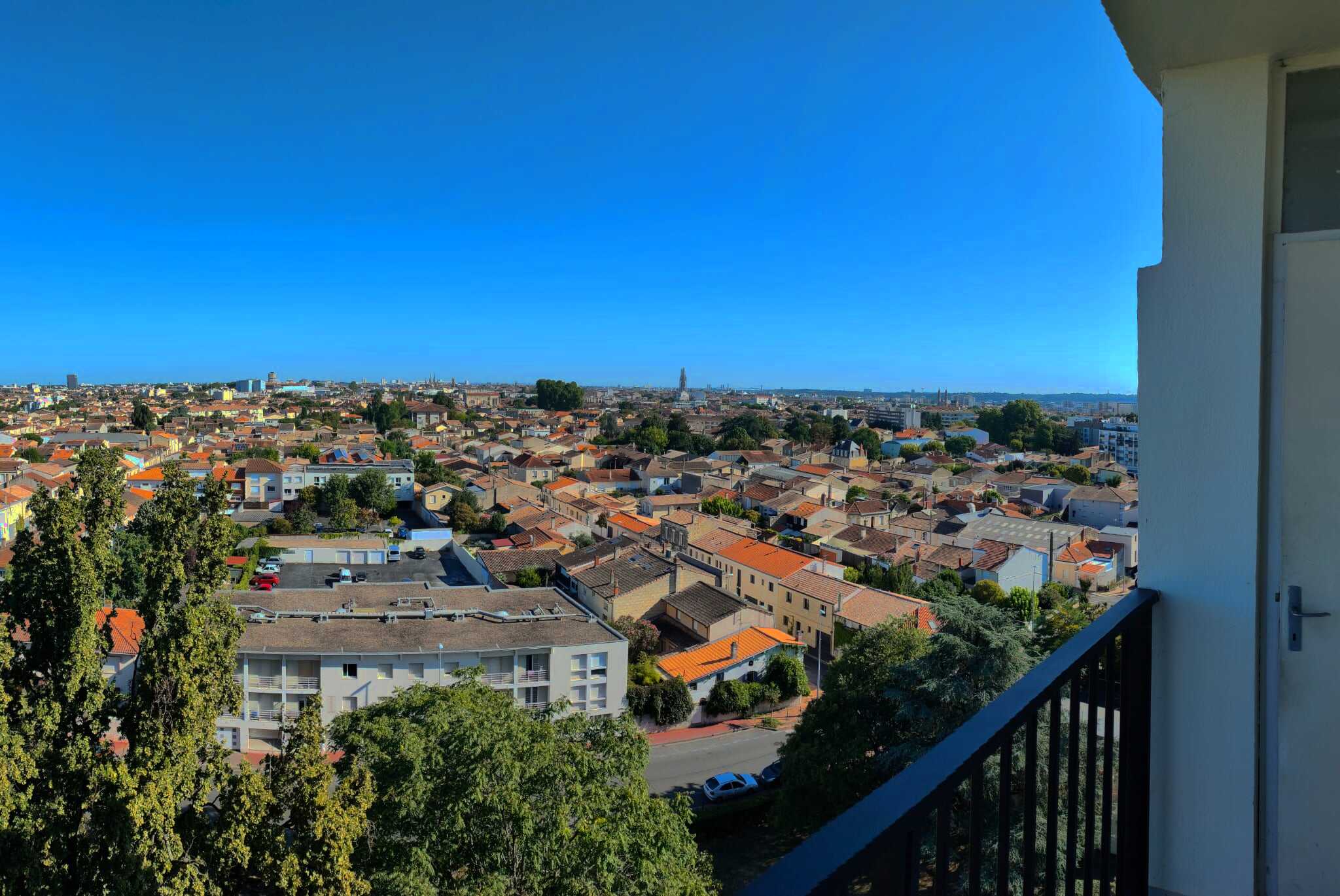 Appartement T4 avec une vue imprenable sur la ville de Bordeaux