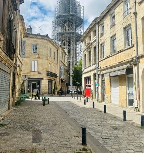 SAINT-MICHEL, Immeuble de 110 m²