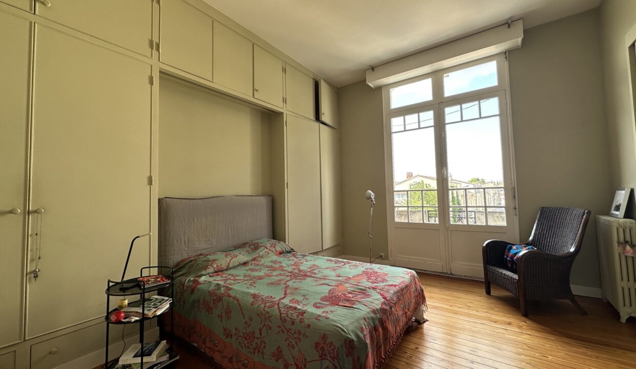 7a72bc4a81e14a39b6a60d3f09b1f5e9