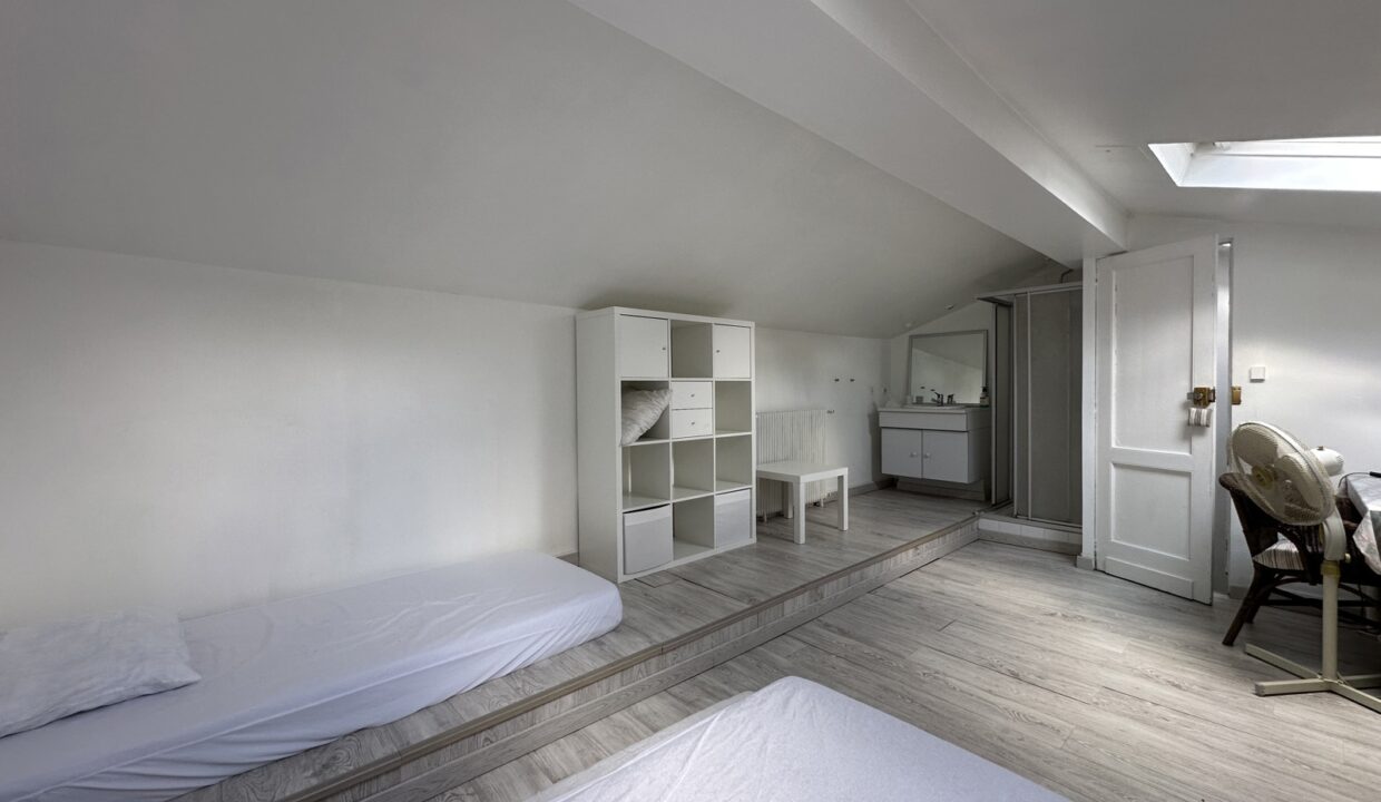 cb31aad520a74960988b1a437f2f9f34