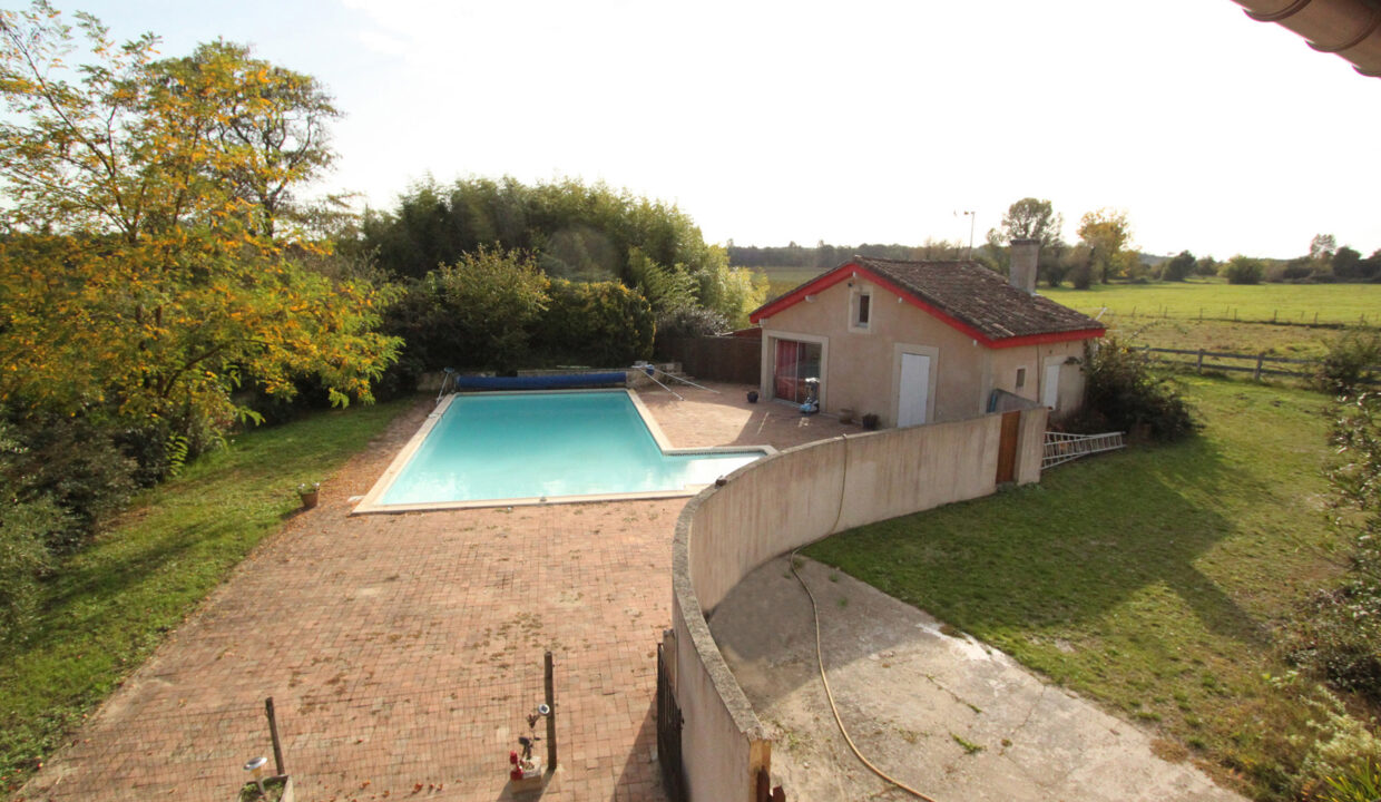 Saint-Christoly-de-Blaye 3